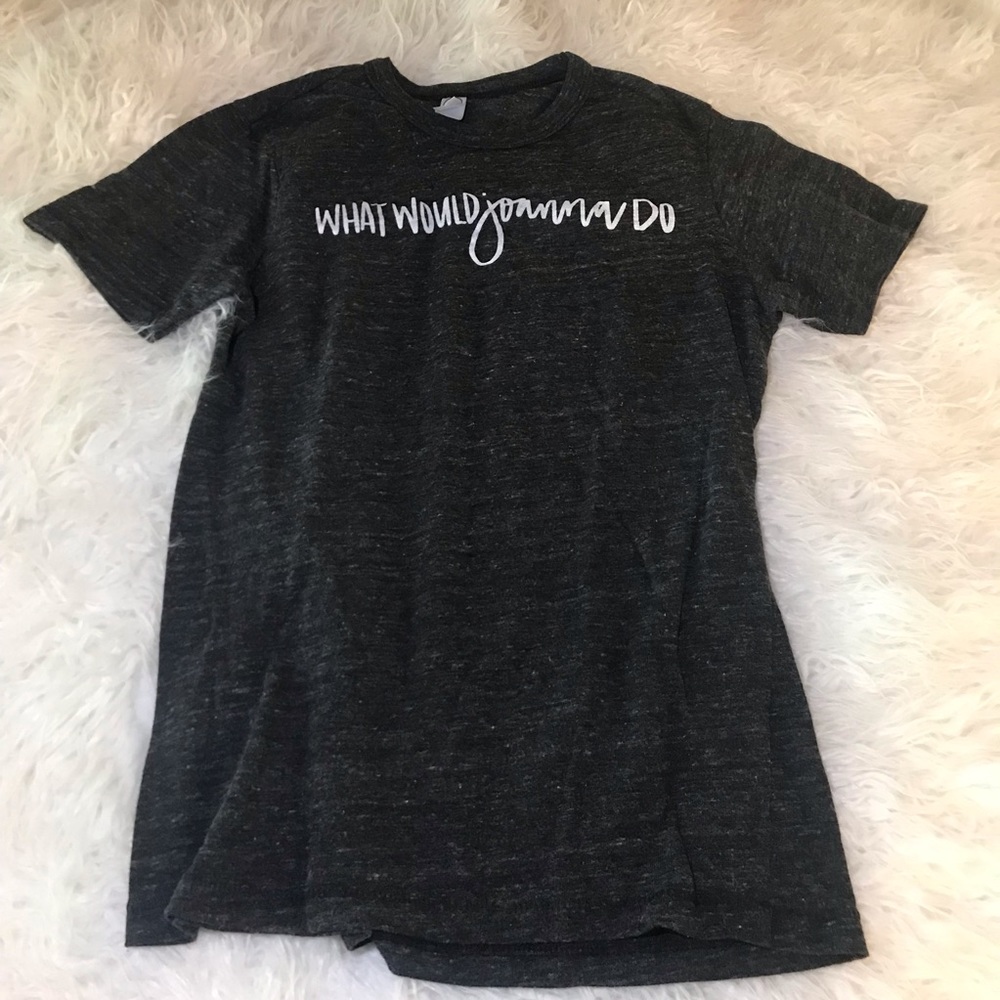 Magnolia/Fixer Upper fan shirt size small